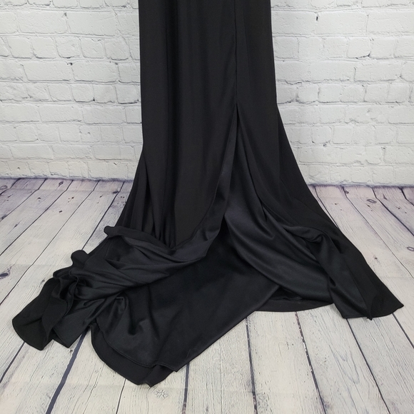 MAC DUGGAL | high neck side cutout sequin waist front slit train formal gown - Picture 5 of 9